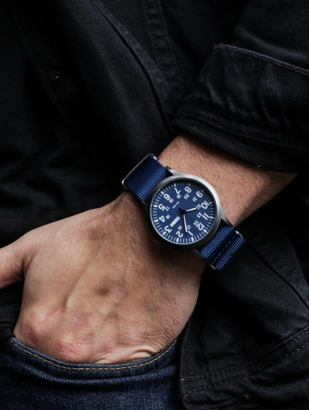 KRAVENOR SENTINEL NAVIGATOR - (WATCH + EXTRA STRAP)